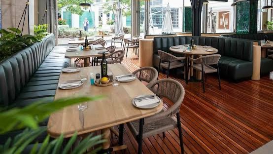 Georges-Steak-House-2-1